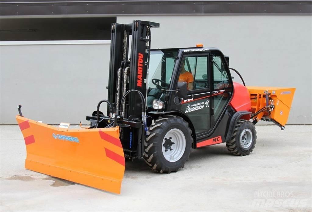 Manitou MC30-4 DK 柴油卡車