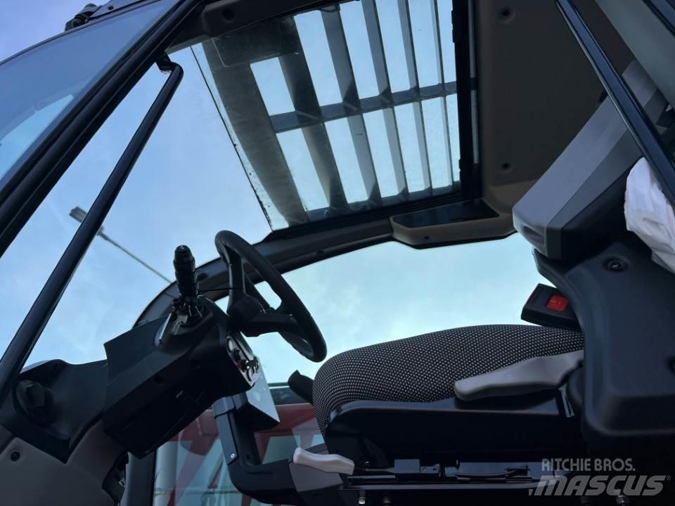 Manitou MRT1845 伸縮臂操作車