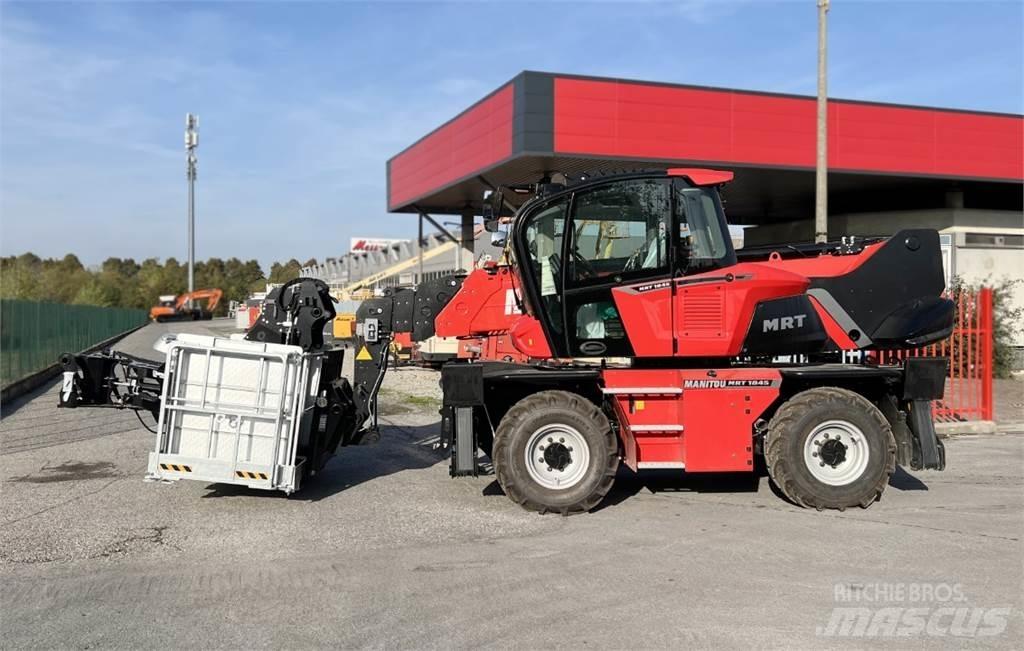 Manitou MRT1845 伸縮臂操作車