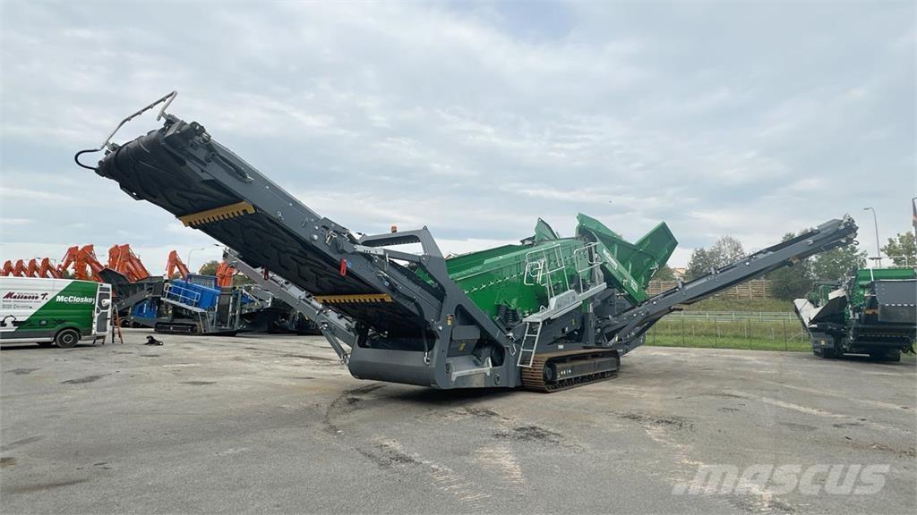 McCloskey R230 廢棄物選別設備