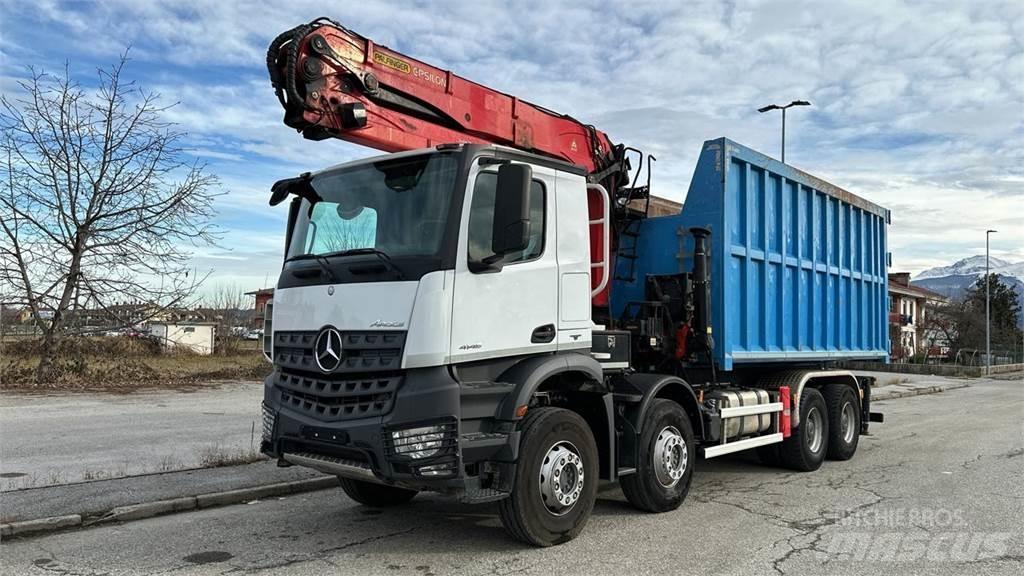 Mercedes-Benz 4145 8x4 其他貨車