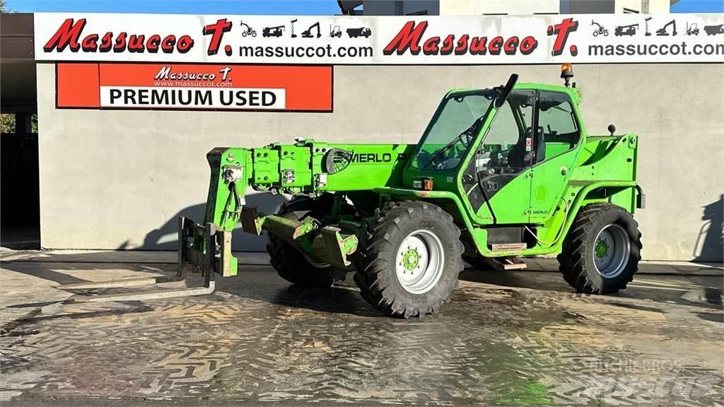 Merlo P40.17K 伸縮臂操作車