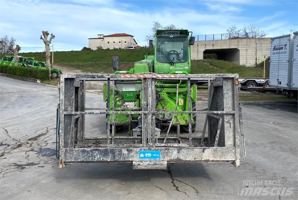 Merlo ROTO 38.16 伸縮臂操作車
