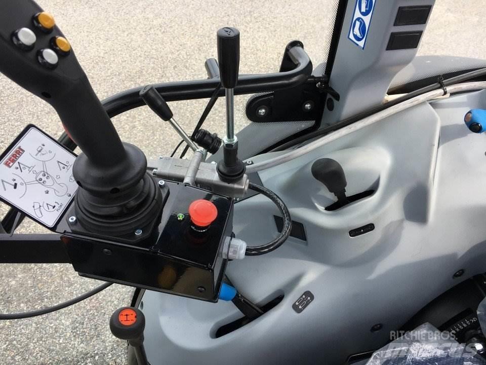 New Holland T4.100LP 刮雪板和犁