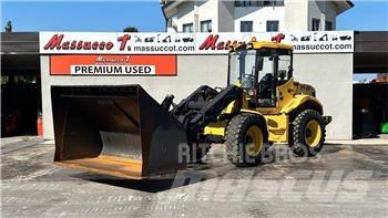 Palazzani PT 82 E 輪胎式裝載機