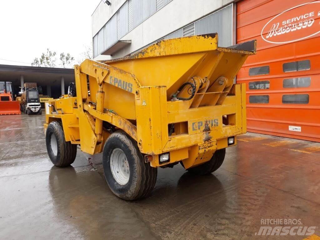 Paus AKH300V 側卸礦車