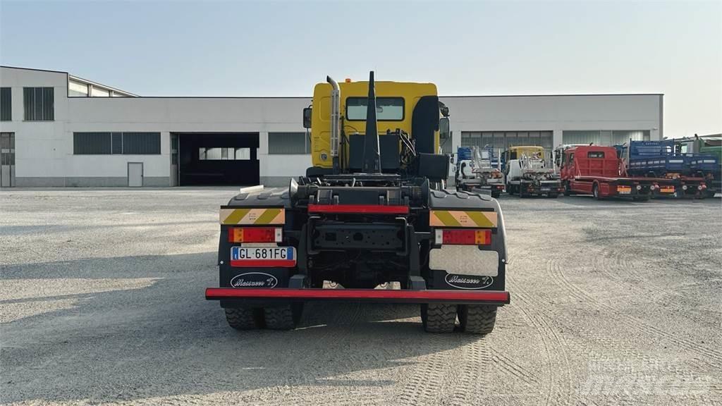 Renault 370 Dci 6X4 其他貨車