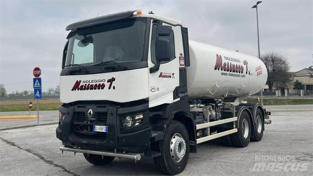 Renault KERAX 6X4 運油車