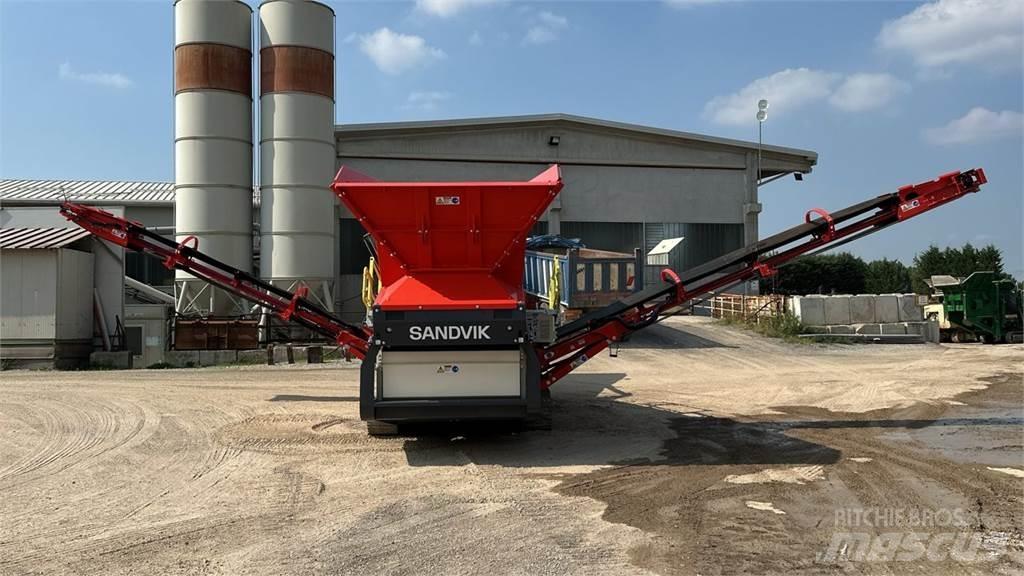 Sandvik QE241 廢棄物選別設備