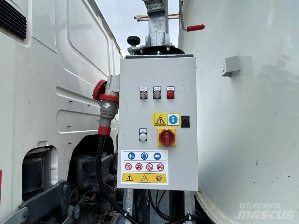Scania R 運油車