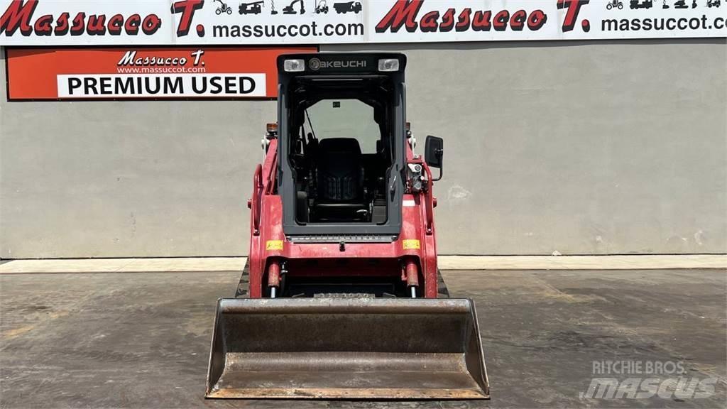 Takeuchi TL8 HF 滑移轉向裝載機