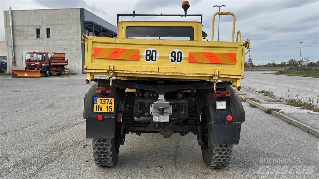 Unimog U130 其他貨車