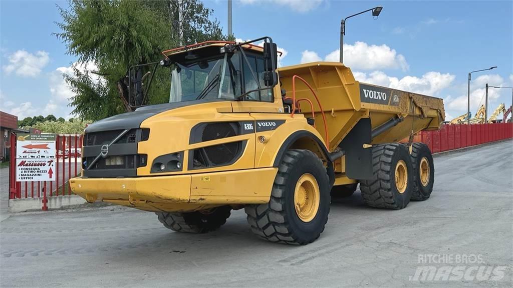 Volvo A30G 6x6 側卸礦車