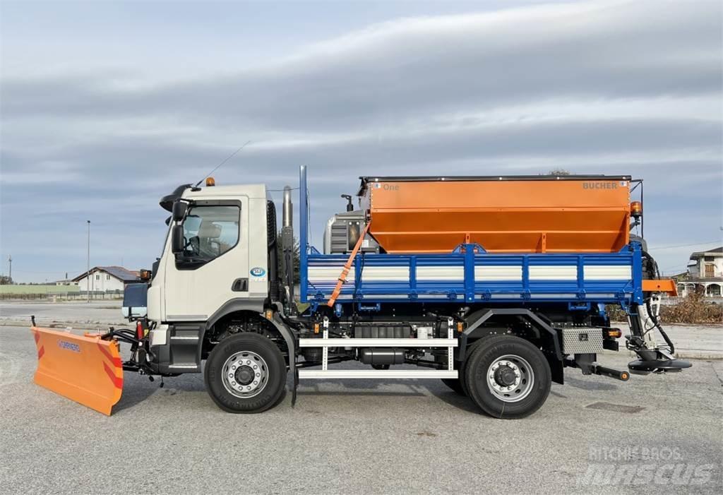 Volvo BM FL816-280 4X4 刮雪板和犁