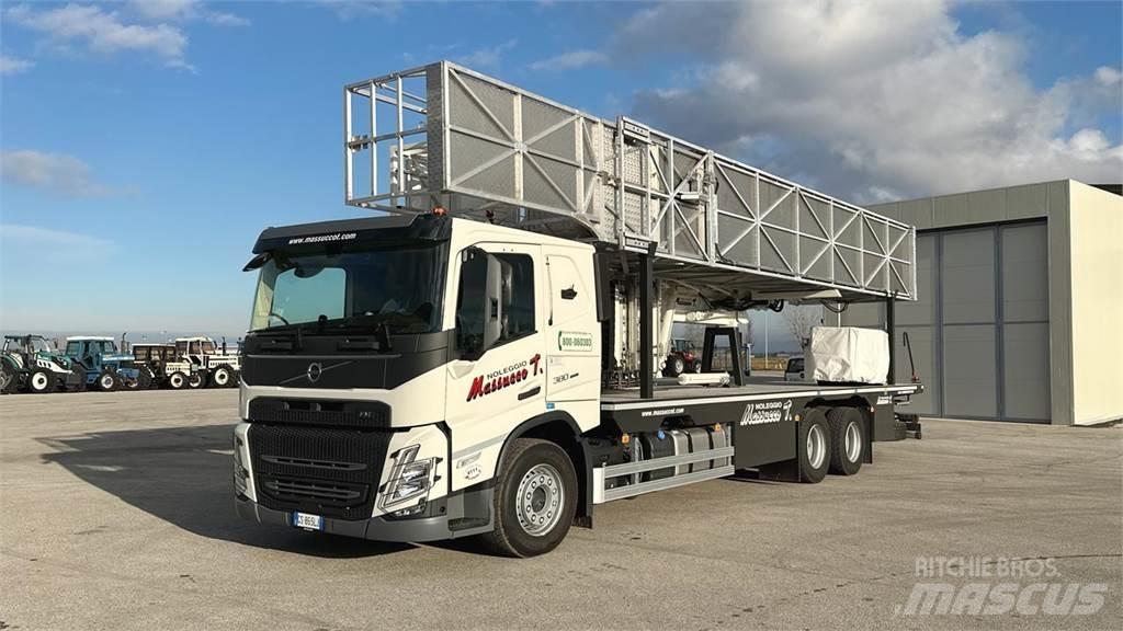 Volvo FM 11 BARIN 6x4 卡車裝載高空作業車