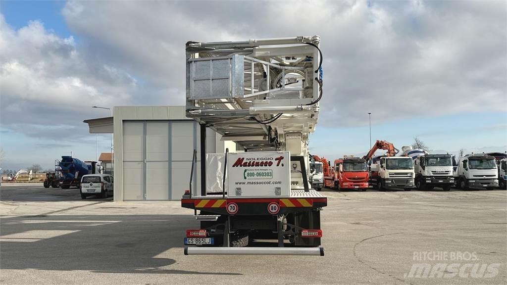 Volvo FM 11 BARIN 6x4 卡車裝載高空作業車