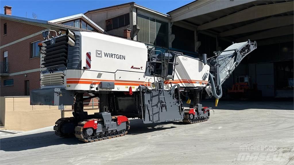 Wirtgen W220 瀝青冷銑刨機/銑床