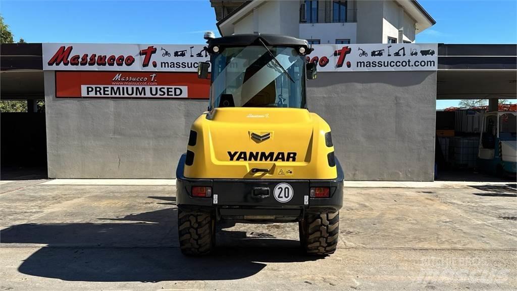 Yanmar V100 輪胎式裝載機