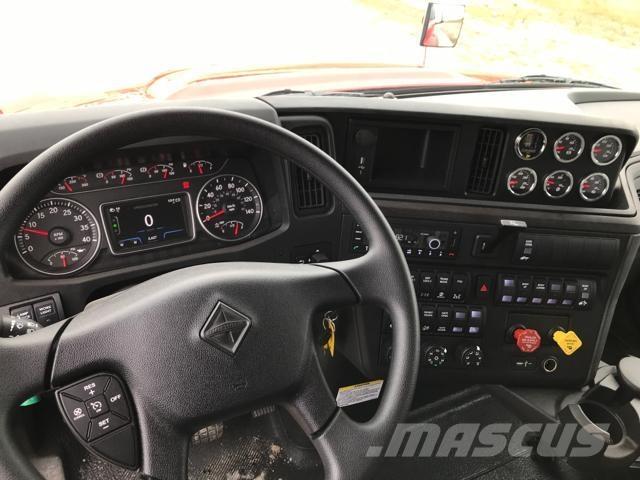 International HV 傾卸式卡車