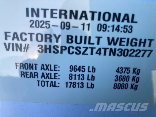 International HX 曳引機組件