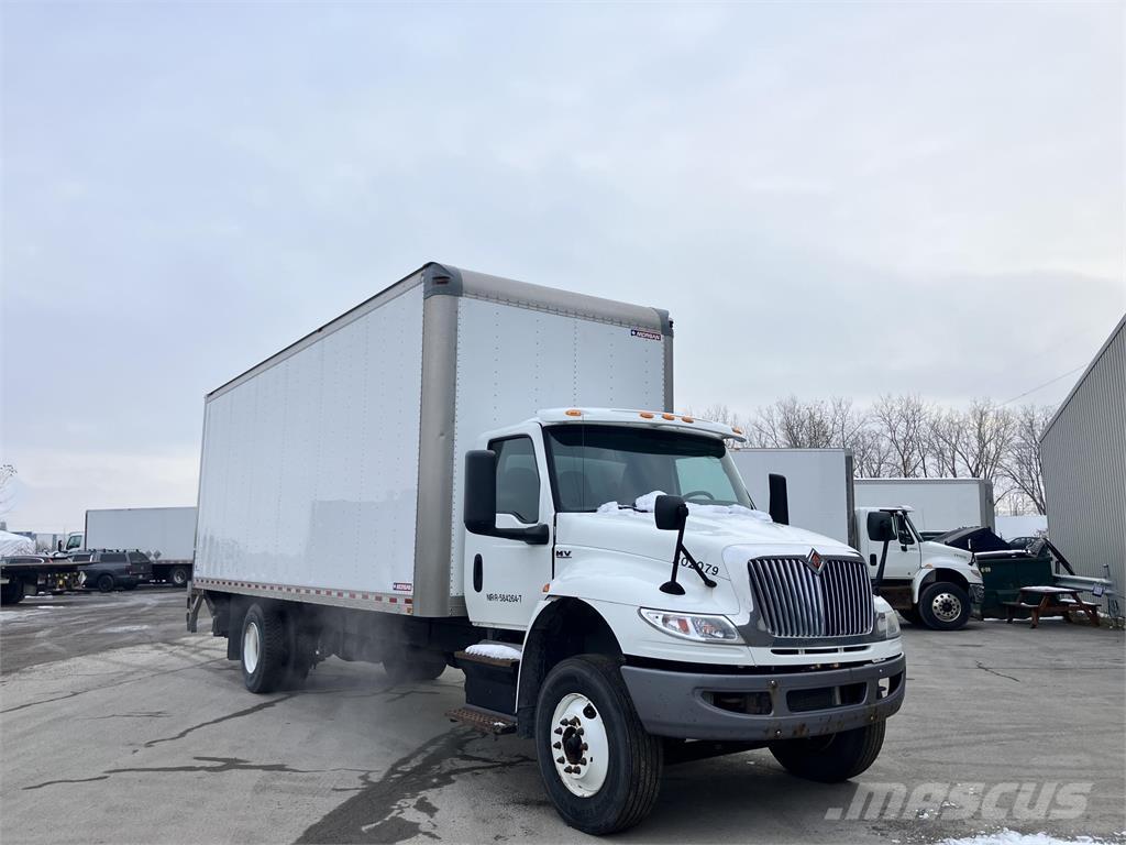 International MV 貨箱式卡車