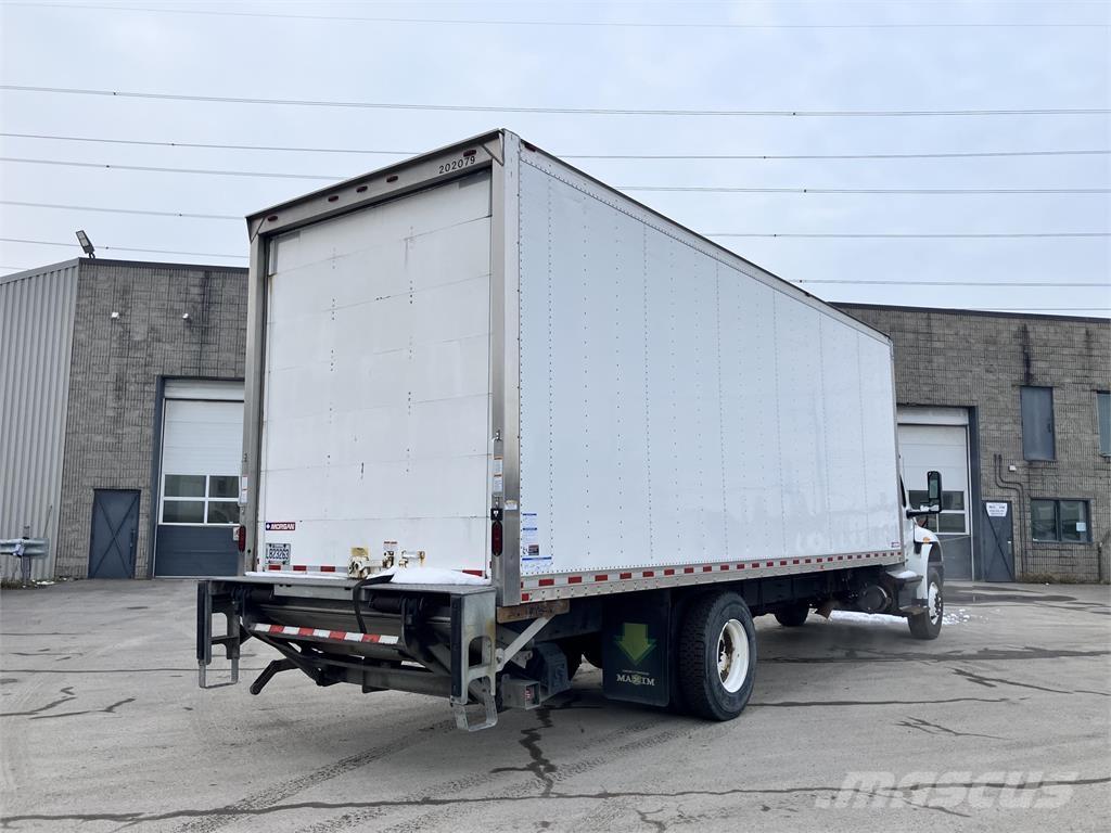 International MV 貨箱式卡車