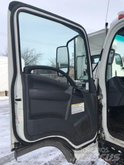 Isuzu NRR 溫控卡車
