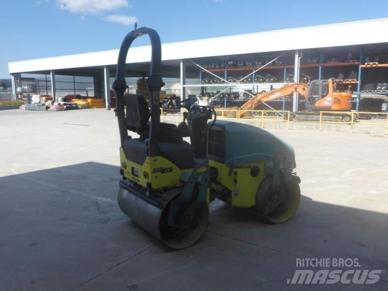 Ammann ARX26 土壤壓實機
