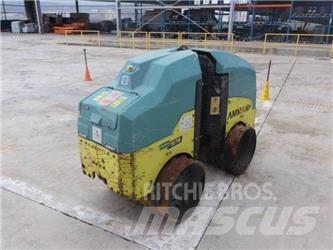 Ammann Rammax 土壤壓實機