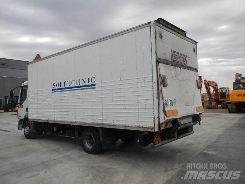 DAF LF 45 貨箱式卡車