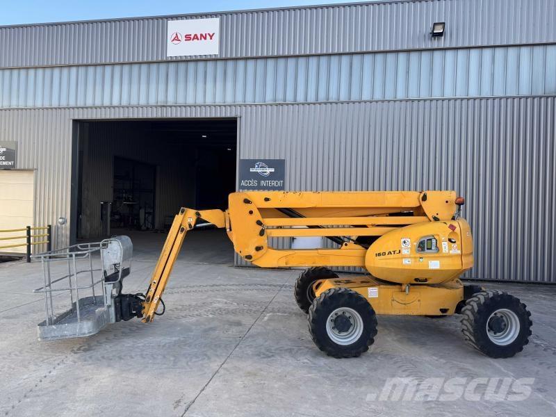 Manitou 160 ATJ 曲臂高空作業車