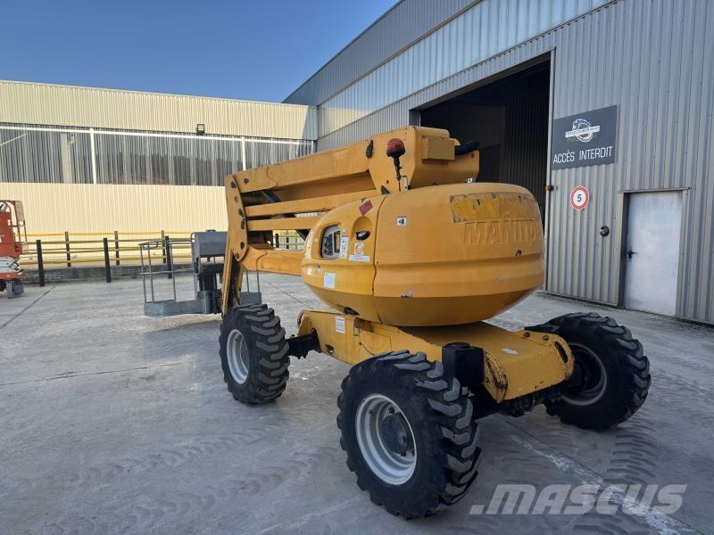 Manitou 160 ATJ 曲臂高空作業車