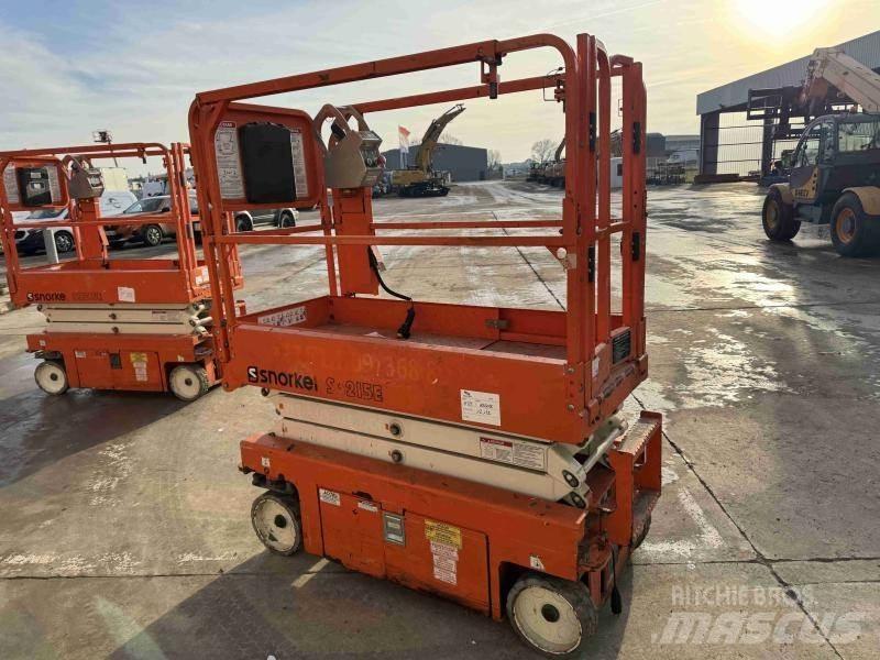 Snorkel S3215E 曲臂高空作業車