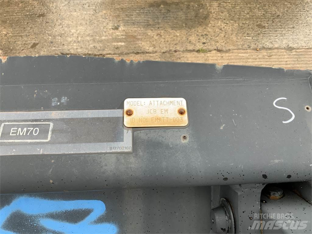 JCB 6FT 4 in 1 Bucket 其他農業機械