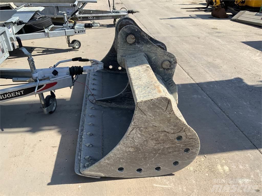 JCB 7ft Grader Bucket 其他農業機械
