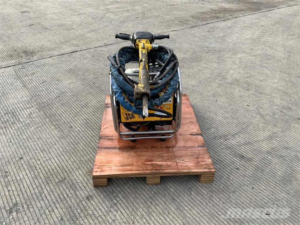 JCB Beaver Pack 其他農業機械