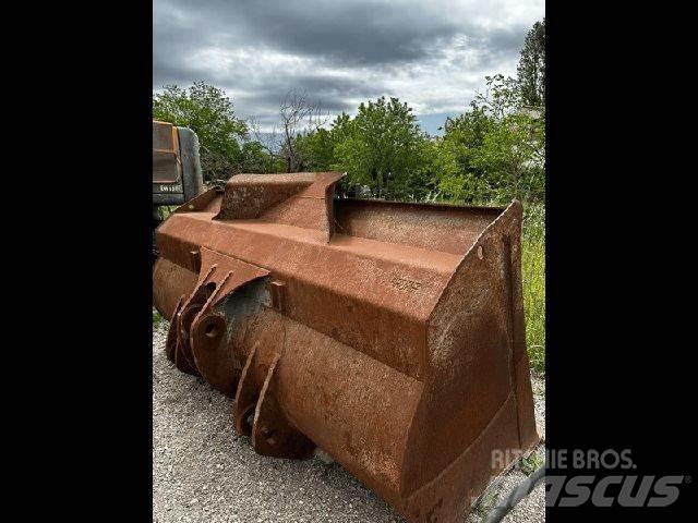 Liebherr  其他