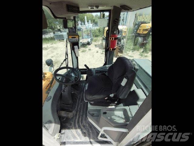 Liebherr L514 輪胎式裝載機