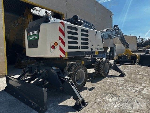 Terex TWH 220 S5 廢棄物/工業用操作車