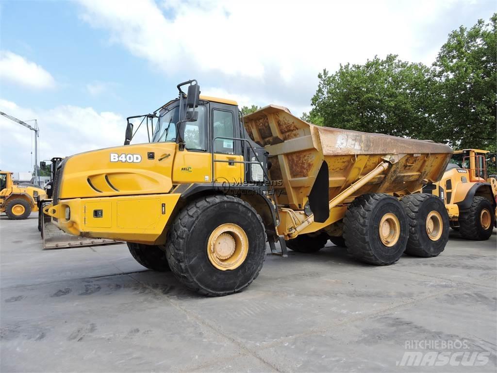Bell B40D 鉸接式起吊車
