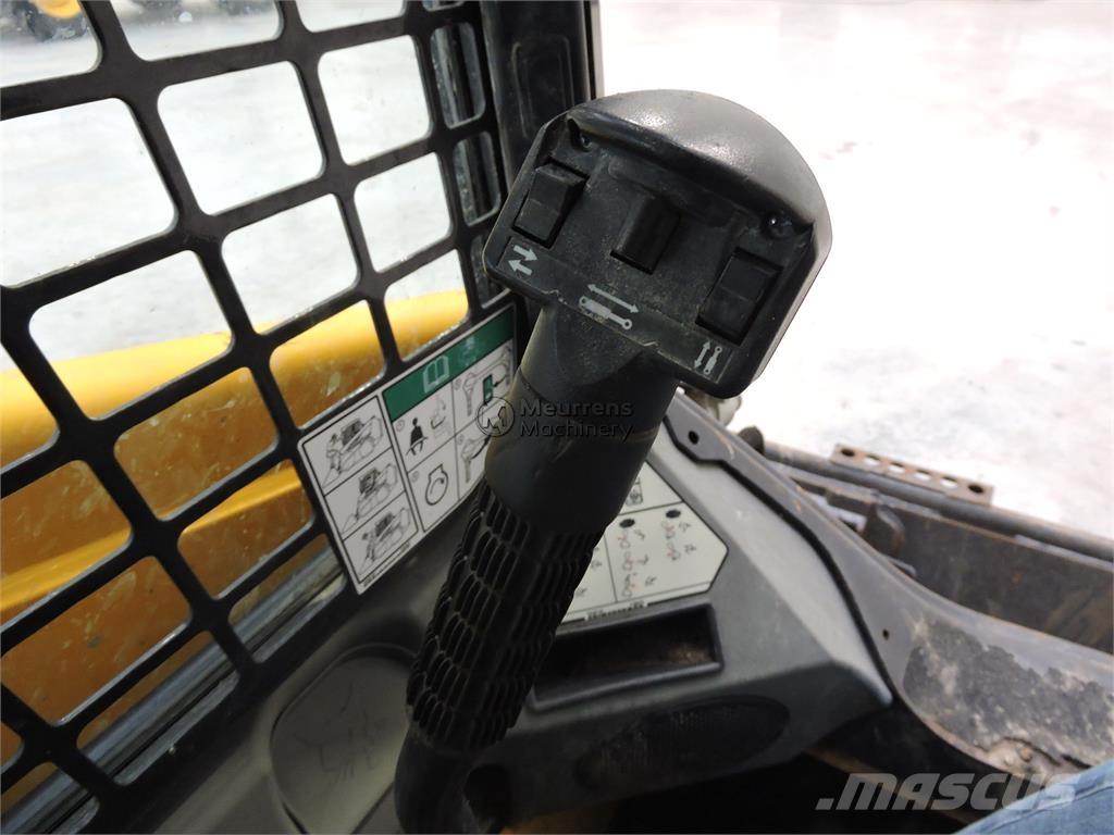 Bobcat S450 輪胎式裝載機