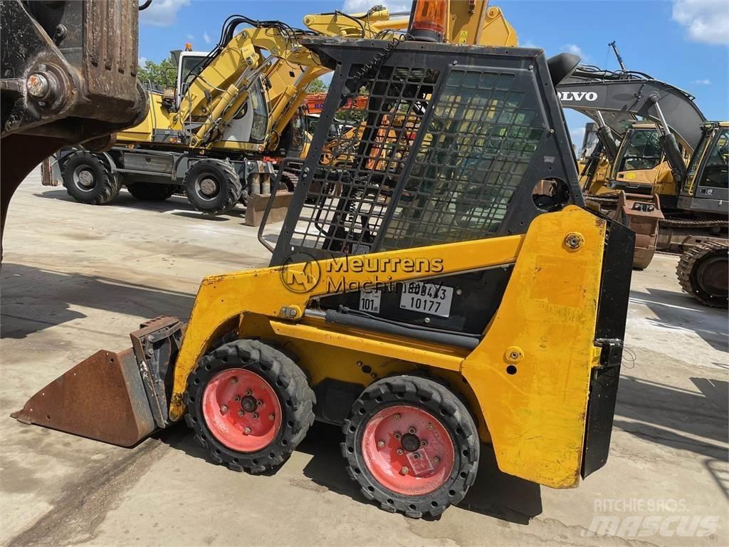 Bobcat S70 輪胎式裝載機