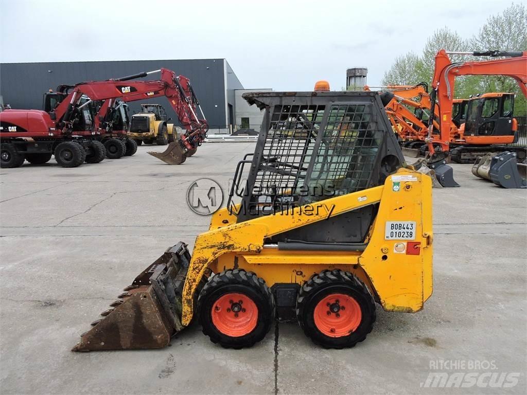 Bobcat S70 輪胎式裝載機