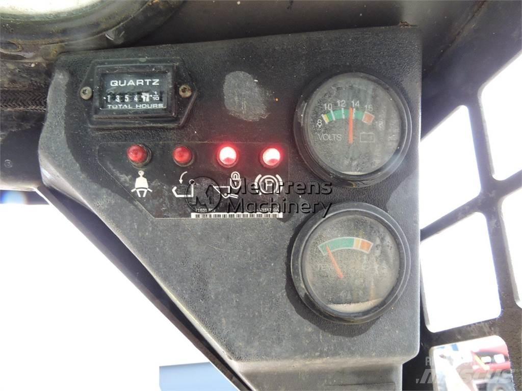Bobcat S70 輪胎式裝載機