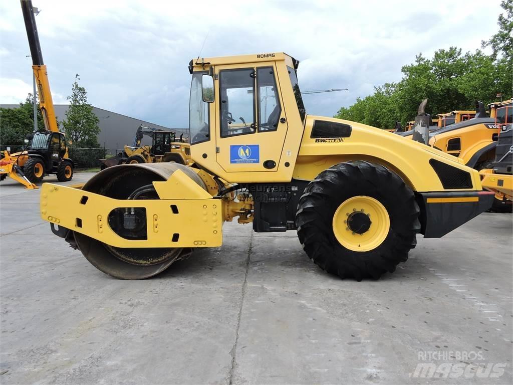 Bomag BW211D-4 GERMAN 其他滾壓機