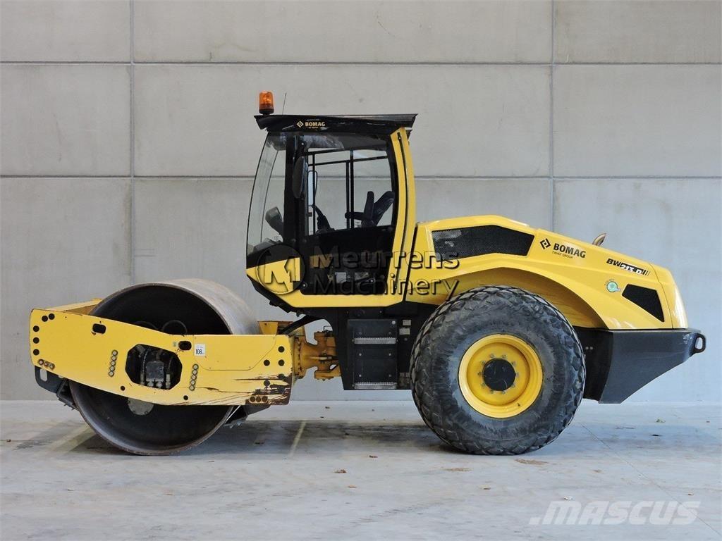 Bomag BW213 其他滾壓機