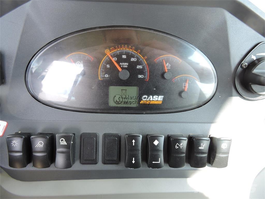 CASE 580SV 反鏟裝載機