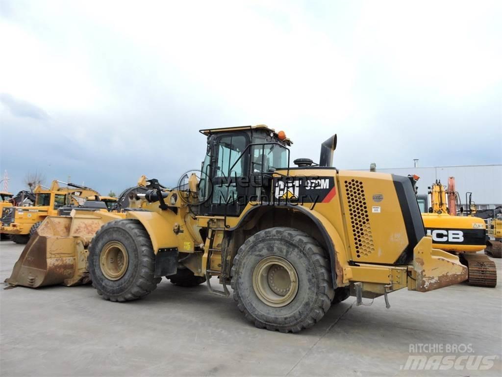 CAT 972M 輪胎式裝載機