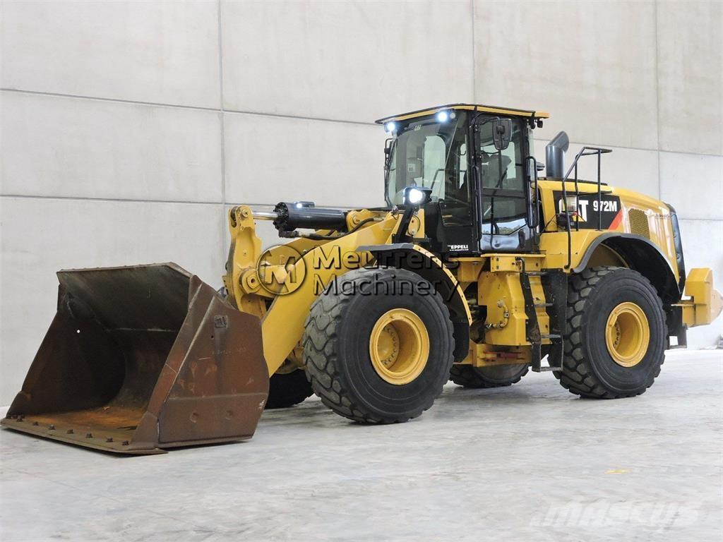CAT 972M 輪胎式裝載機