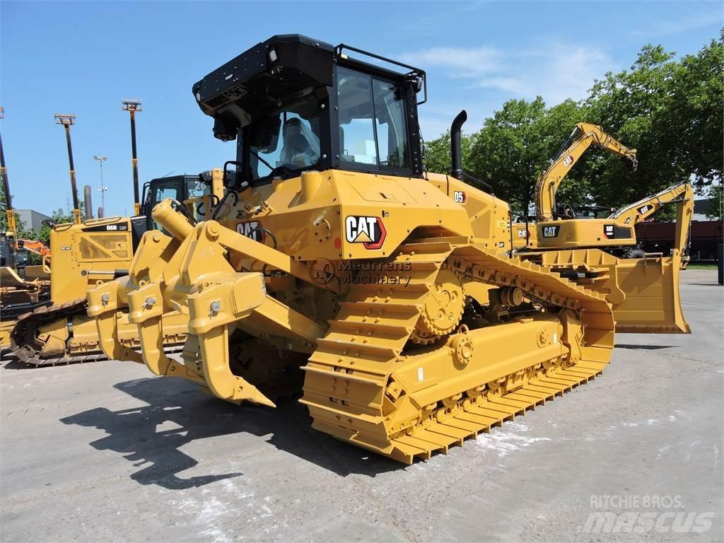 CAT D5 推土機 